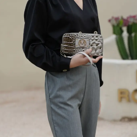Phoebe Tote with Wristlet Wallet Bag