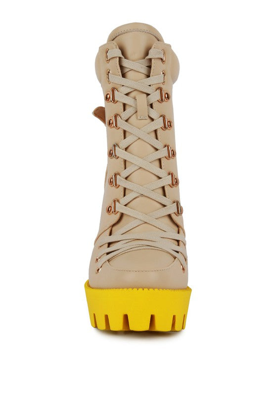 Larch Cushion Collared Biker Boots