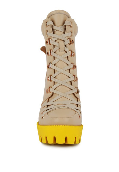 Larch Cushion Collared Biker Boots