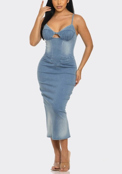 ATHINA CASUAL LIGHT WASHED DENIM MIDI DRESS